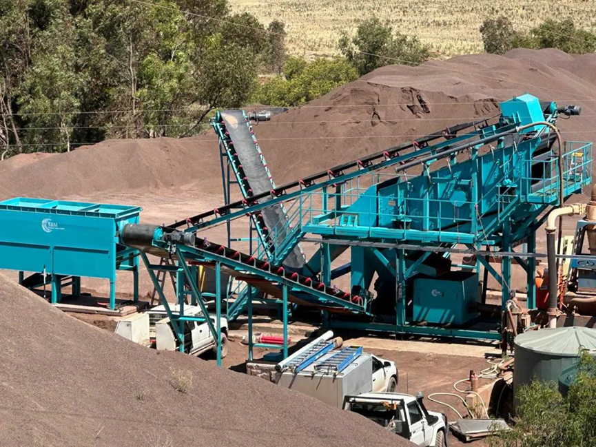 Henan terbaikmachinery provide Stationary powerscreen Scoria and Basalt Screening and Washing Plant